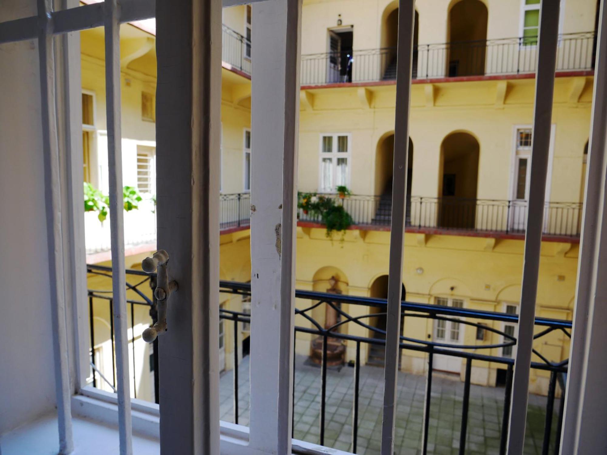 Dorotea - Cosy Home In The Heart Of 布达佩斯 外观 照片